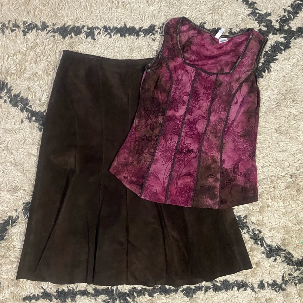 Ann Taylor chocolate brown suede leather pleated classic fall Y2K midi skirt